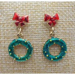Cute Lot of 3 CHRISTMAS Earrings Dangle Ornament Holly Studs and Wreaths & Bows thumbnail 5