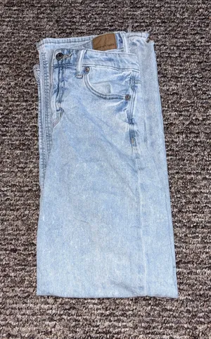 American Eagle Jeans thumbnail 1