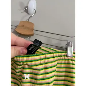 Hurley Striped Ribbed Ruched‎ Mini Skirt Yellow Green Pink Size M thumbnail 3