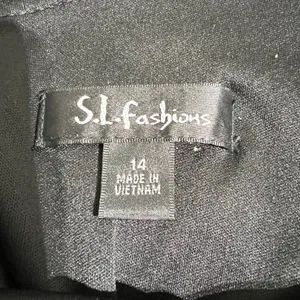 S.L. Fashions Black One Shoulder Ruffle Ruched Cocktail Dress Size 14 thumbnail 4