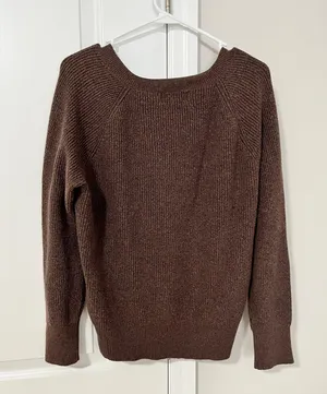 Old Navy Sweater thumbnail 2