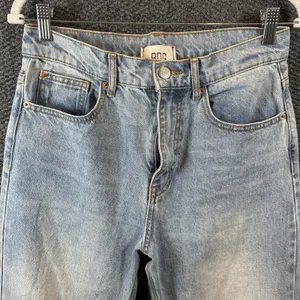BDG Urban Outfitters Women's Cowboy Jean‎ Blue Size 29 Chewed Hem thumbnail 3