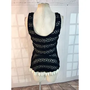 A’Reve Black Ivory Lace Crochet Trim Scoop Neck Peplum Tank Top Size Small thumbnail 5