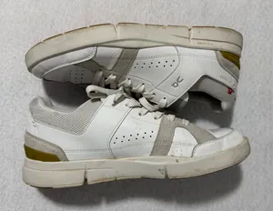 On Running The Roger Clubhouse White Grey Gold Women 9.5 Sneakers 48.99436 thumbnail 1