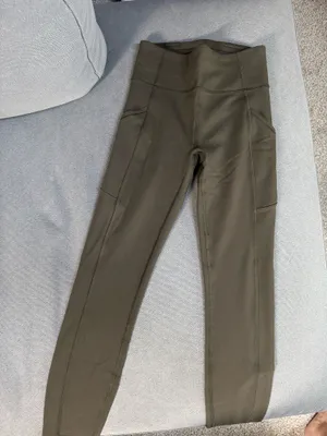 Lululemon Leggings with pockets thumbnail 1