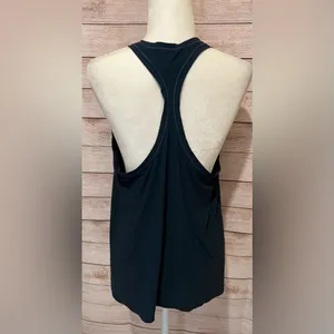 Athleta green fitness tank top size medium. thumbnail 3