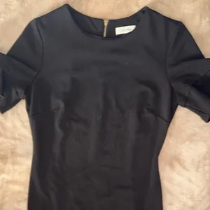 Calvin Klein Black Midi Dress Timeless Elegance thumbnail 5
