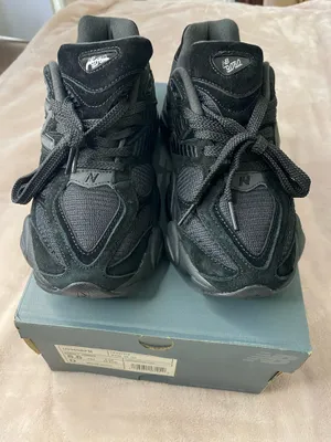 New Balance 9060 Sneakers Women’s shoes size 5.5 thumbnail 1