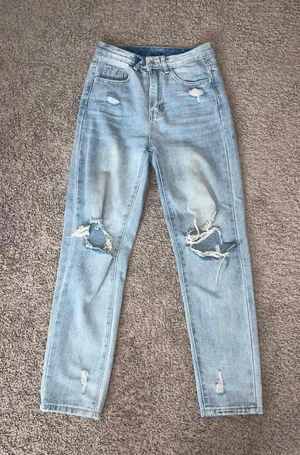 SheIn Light Wash Ripped Mom Jeans thumbnail 1