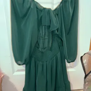 Emerald Green Ruched Long Sleeve Sundress Size XL thumbnail 3
