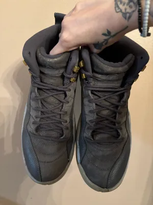 Air Jordan 12 Retro 'Dark Grey' thumbnail 3
