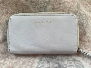 Wallet thumbnail 1