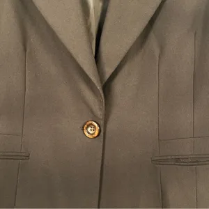 Vintage Bill Blass Women’s Suit Jacket Sz 12 Dark Academia Minimalism 90’s Brown thumbnail 5
