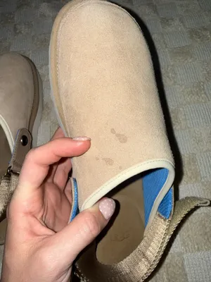 UGG Men’s Goldencoast Clogs thumbnail 3