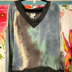 S156. Bibi blue tie dye long sleeve top Size S thumbnail 1