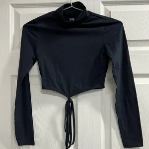 Pac Sun Black Long Sleeve Turtle Neck Crop Top - Size Small - VGUC thumbnail 1
