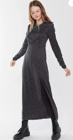Urban Outfitters Angela Satin Maxi Dress Size Small - C61-009 thumbnail 1