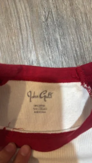 Brandy Melville tshirt thumbnail 2