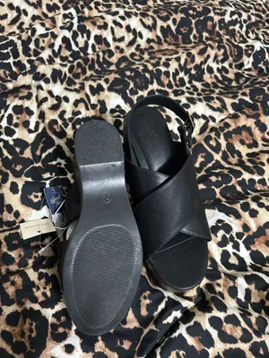 Universal Thread Black Crisscross Platform Slingback Wedges thumbnail 3