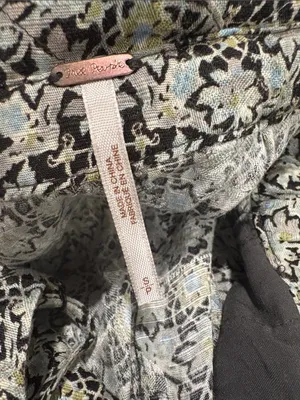 Free People Floral V Neck Sleeveless Jumpsuit Small thumbnail 10
