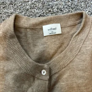 Aritzia Sicily Cardigan thumbnail 2