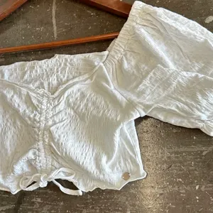 Roxy Flirty Walk Puff Sleeve White Crop Top thumbnail 3