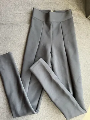 Reformation Black High Rise Skinny Pants Stretch Back‎ Zip Pintuck Small thumbnail 1