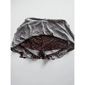 House Brand Women Black Red Floral Rose Print Skort Mini Skirt Shorts Size S NWT thumbnail 3