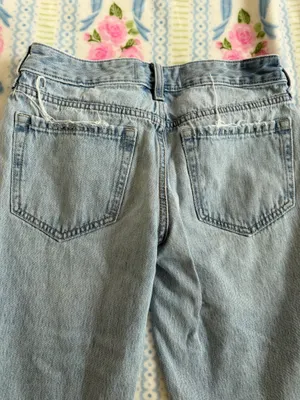Low-Rise Baggy Jeans Hollister thumbnail 3