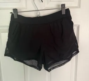 Lululemon Shorts thumbnail 1