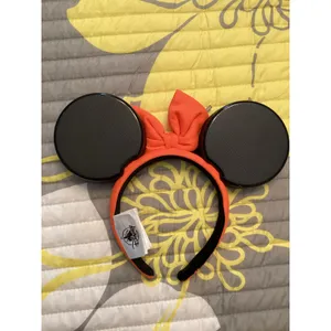 NWOT Disney Parks Anaheim Disney Mighty Ducks Hockey 2022 Official Ears thumbnail 2