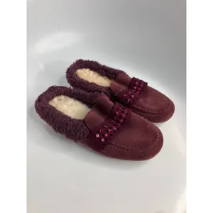 Bearpaw Tilley Slippers Women 7 Burgundy Exc Suede Rhinestone Moccasin Flat thumbnail 3