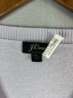 J. Crew L Lux Preppy Cashmere Pale Lavender V-Neck Lightweight Sweater thumbnail 7