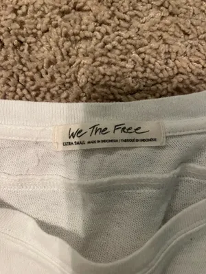 Free People Top thumbnail 2