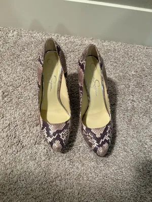 Jessica Simpson Heels thumbnail 4
