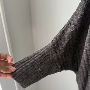 Barefoot Dreams CozyChick Lite Dark Gray Women's Sweater Ribbed Shrug Cardigan L/XL in Carbon thumbnail 4