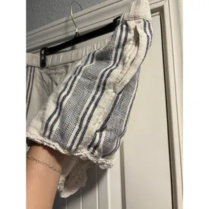 Aerie Shorts‎ Women XL Cream Navy Blue Striped Crochet Lace Trim Cotton Casual thumbnail 4