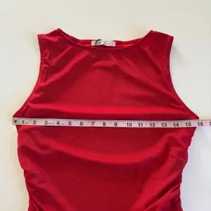 Gab & Kate Joey Red Ruched Sleeveless Top Women’s Medium NWT Romantic Coquette thumbnail 5