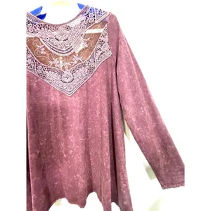 Easel Size Large Mineral Wash Dark Mauve Tunic Lace Yoke Back Button Detail NEW thumbnail 3