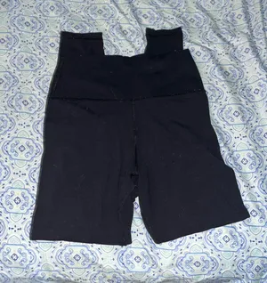 black leggings thumbnail 1
