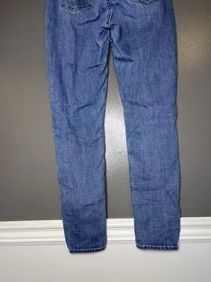 Levis Curvy Skinny Jeans Womens 28 Medium Wash Blue Mid Rise Stretch Denim thumbnail 6