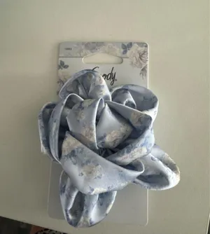 Goody Love Shack Fancy Flower Elastic 2 blue bows thumbnail 1