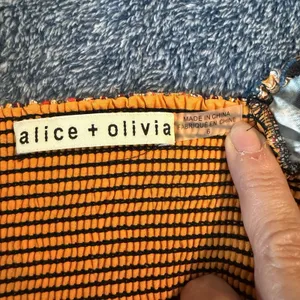 Alice Olivia Julissa Mini Dress Women’s‎ 6 Empire Waist Puffed Sleeve Smocked thumbnail 8