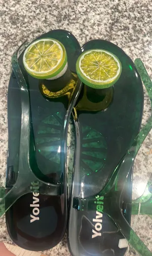 Fruit Shoes Green Size 9 thumbnail 2