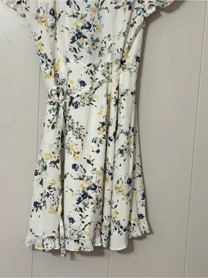Abercrombie & Fitch Floral Faux Wrap Mini Dress XS White Blue Cottagecore thumbnail 12