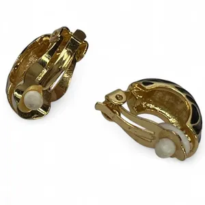 VINTAGE 70's Clip On Earrings Enamel Gold Tone Wave Modern Monet thumbnail 3