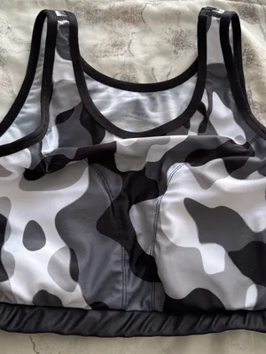 NWT Camouflage or leopard Sports Bra & Bike Shorts Set - Black/Grey, size M XL thumbnail 7
