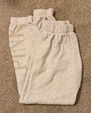 Victoria's Secret Women’s Cream Sweatpants thumbnail 1