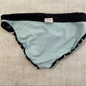 Nike Women’s Swim Bottoms thumbnail 6