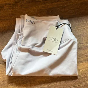 Abercrombie & Fitch YPB NWT 7/8 Legging - size Large thumbnail 6